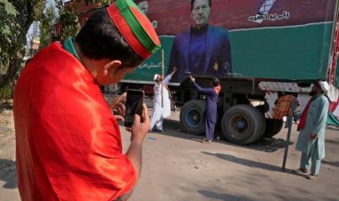 Crisis in Pakistan: Even if it means Imran Khan returning as PM, holding free and fair elections is the best course of action.