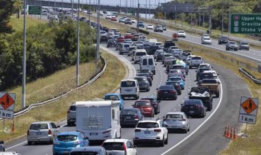 Countries in the EU approve the 2035 phaseout of cars that emit CO2.