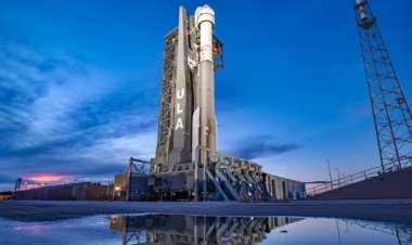 The Boeing Starliner's first crewed voyage is delayed by Nasa.
