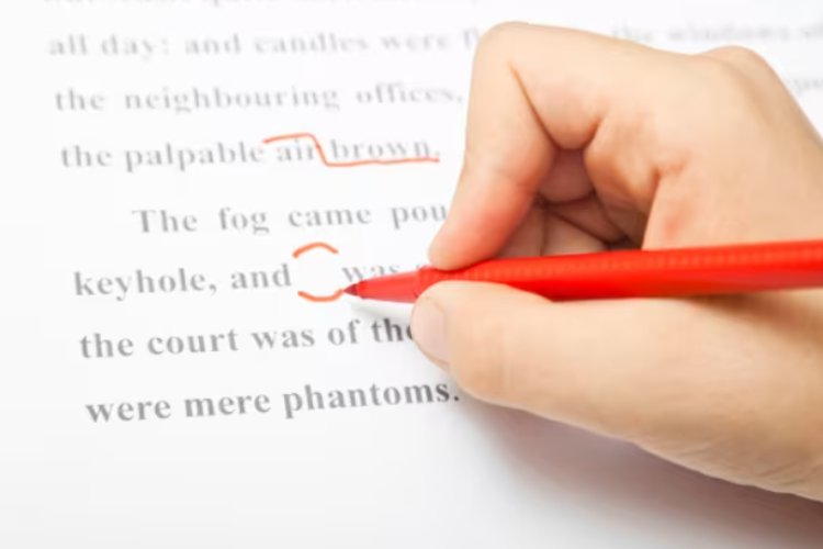 What exactly do the books of Agatha Christie, Roald Dahl, and Ian Fleming rework by sensitivity readers?