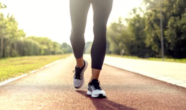 Running is inferior to walking: What do specialists say?