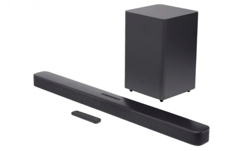 Best Buy is offering a $150 discount on this JBL soundbar with wireless subwoofer.