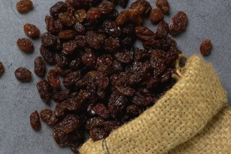 This dry fruit water can improve skin complexion, know the right way to include it in your routine