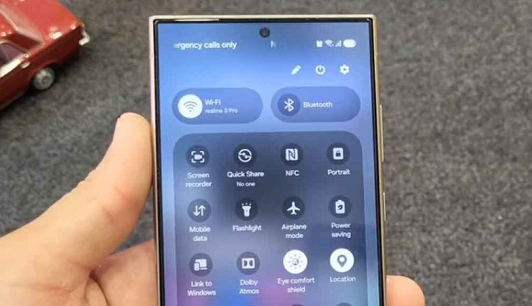 Interface changes for the Samsung One UI 7 were leaked in the wild.