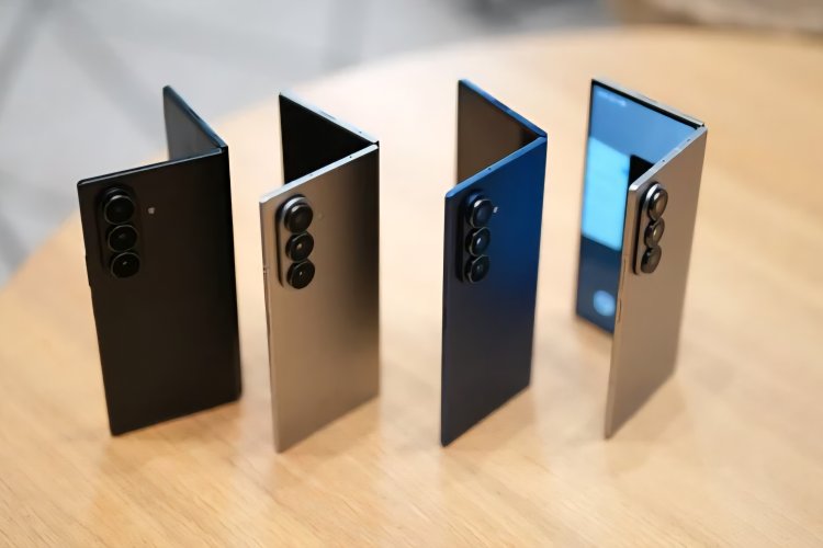 The Ultra Era Ends: What's Next for Samsung Flagships?