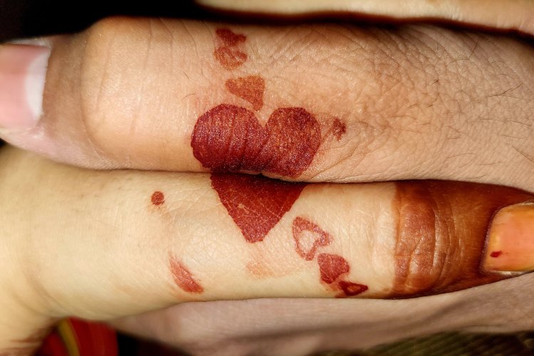 Happy Friendship Day 2025: Top Quotes To Wish Your Girl Gang – Celebrate Friendship With Words That Matter