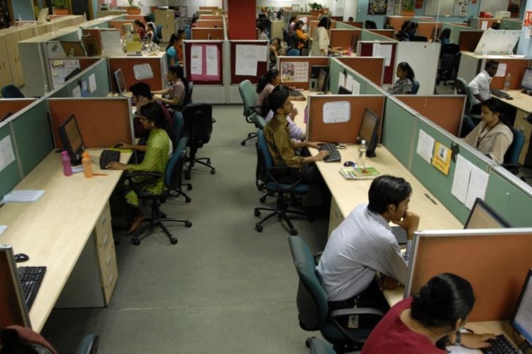 New Labor Law Starts Today: 1-Year Gratuity, Contract Worker Pay Scale, and Double Overtime Pay.