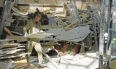 Japan Earthquakes Tsunami Warning Issued, Panic Along Coastal Areas